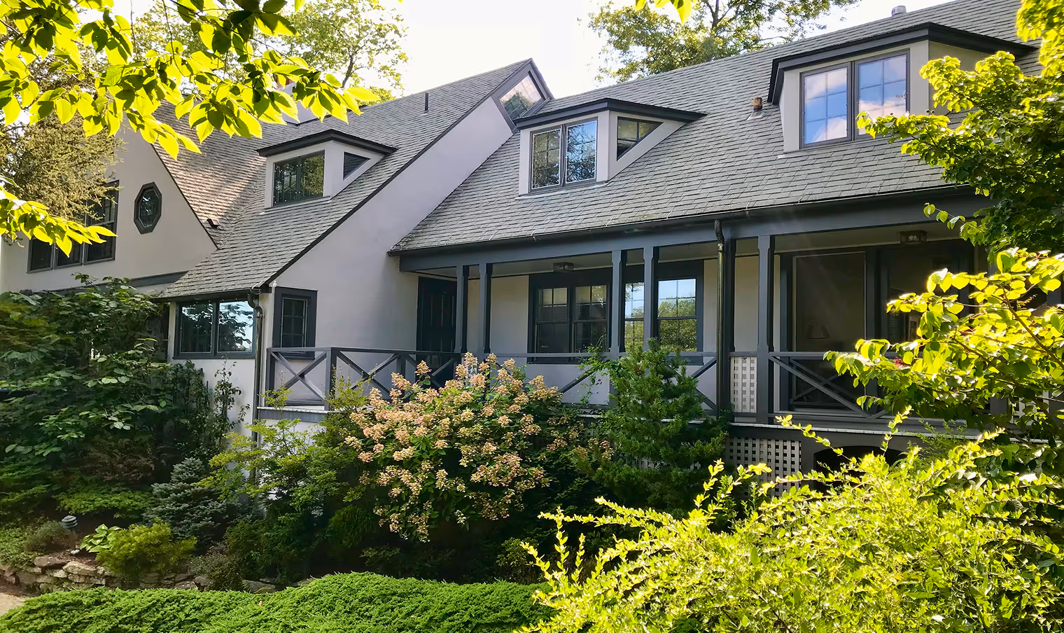 The waterfront residence available to rent